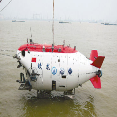 下潛到7000多米深海的“蛟龍號”是怎么工作的？