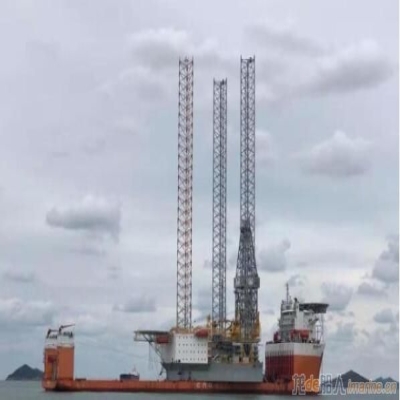 外高橋CJ46型自升式海洋鉆井平臺“能源顯現(xiàn)者”號起航
