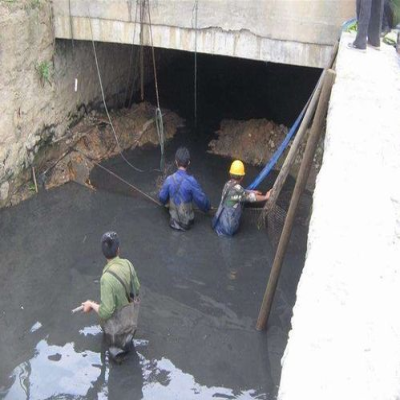 空化射流水下清洗涵洞內壁海生物